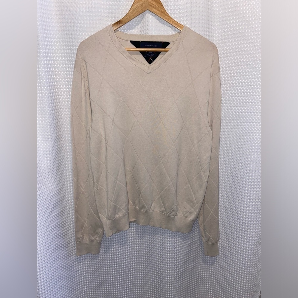 2/49$ Men’s Tommy Hilfiger Silk blend beige V neck Knit‎ sweater Sz Large